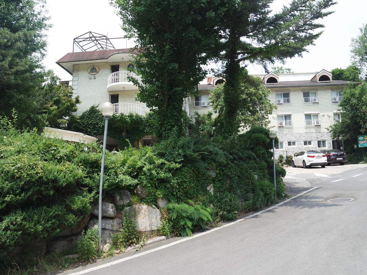 Sorak Garden Resortel * Sokcho